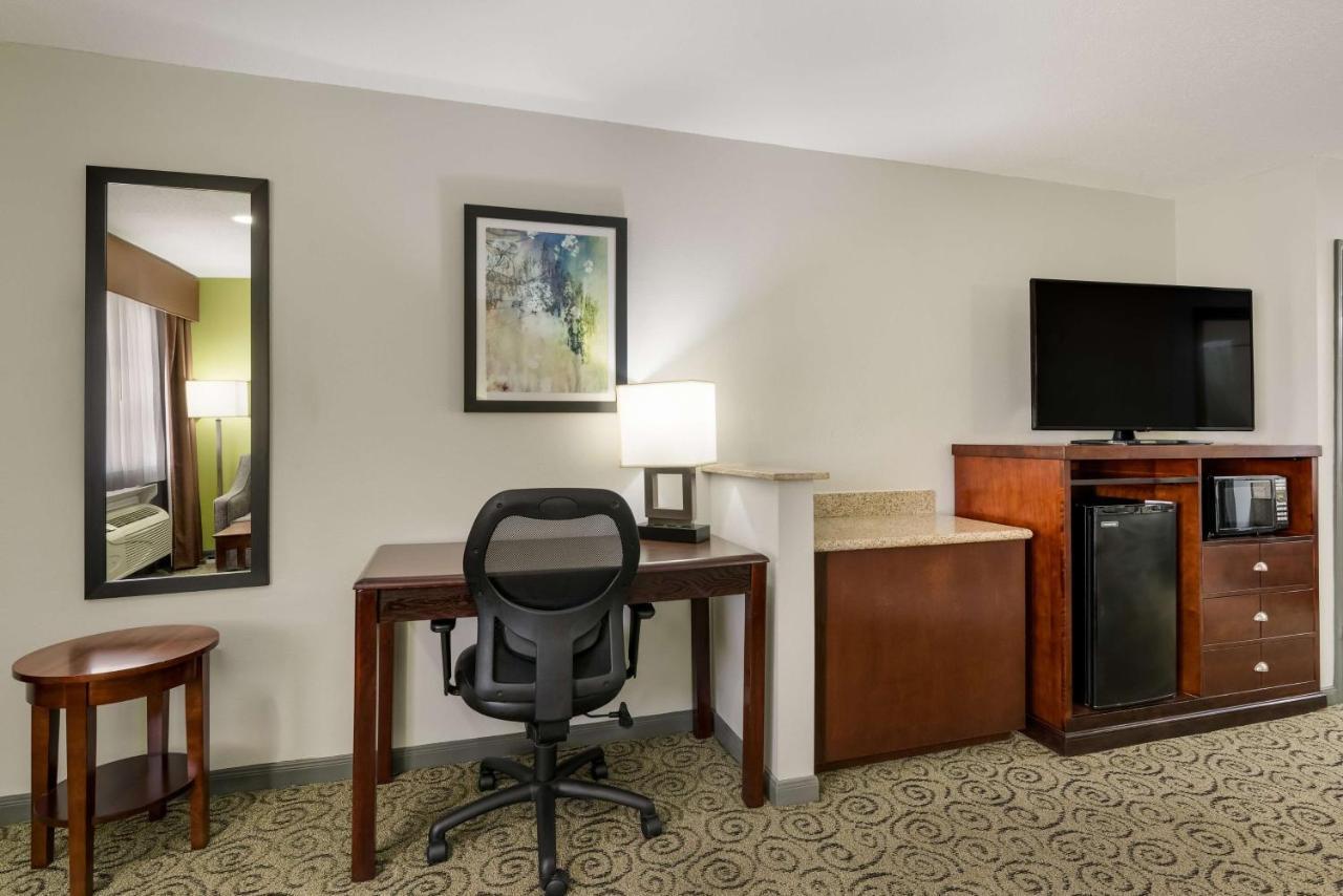 Surestay Hotel By Best Western Deer Park Exterior foto
